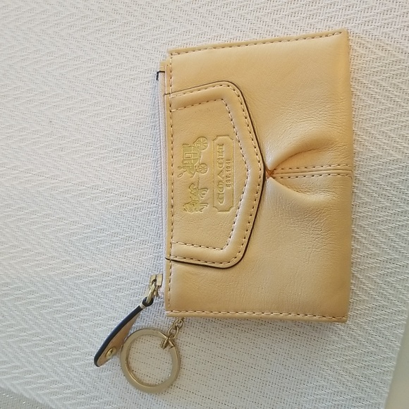 Coach mini Wallet - Picture 5 of 6
